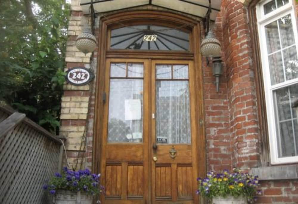 Pimblett'S Toronto Downtown Bed &Breakfast Bed & Breakfast Exterior photo